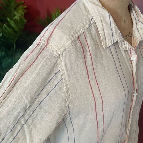 VELVET by GRAHAM & SPENCER | light weight striped casual button down L - Picture 4 of 9